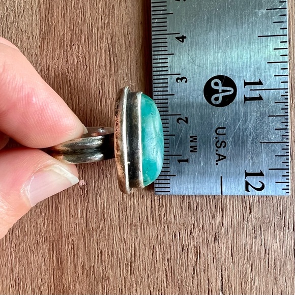 sterling silver & stone ring - Picture 8 of 11